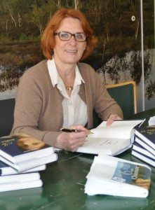 Angeline Bauer nach einer Lesung im April 2015